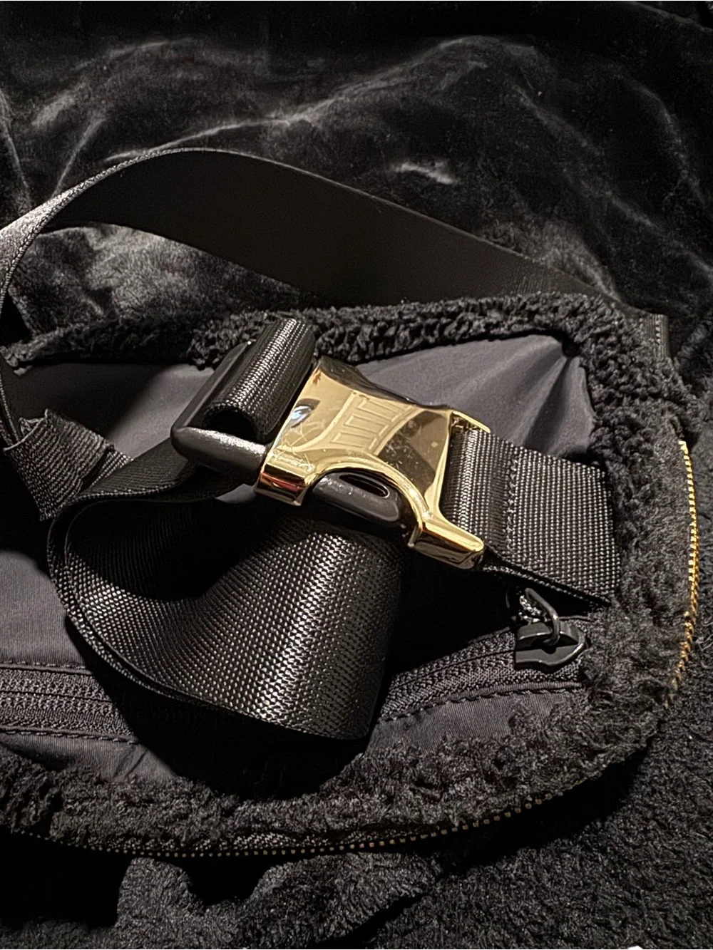 Lululemon Black Sherpa Belt bag